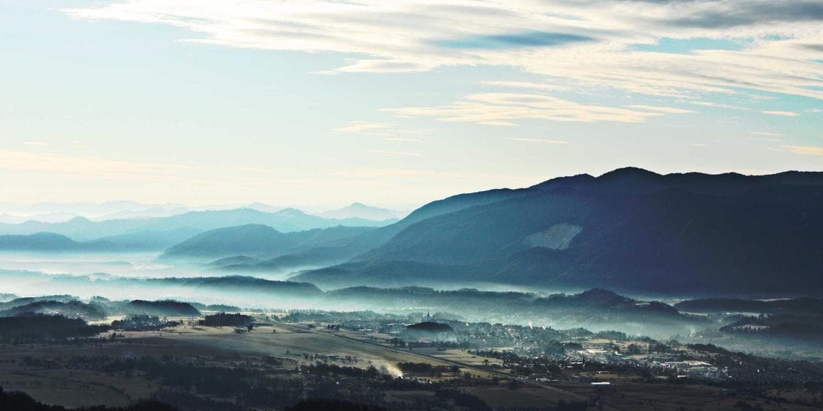 Real Estate Wholesaling & Property Flipping: Complete Guide