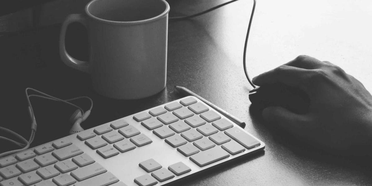 Self-Employed Business Tax Deductions: Complete Guide